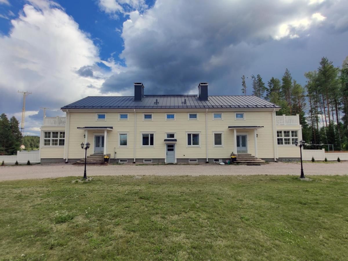 Отели типа «постель и завтрак» Villa Klubiranta A Halli